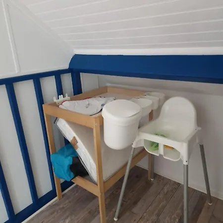 La Maison Bleue Affittacamere Sainte-Genevieve-les-Gasny